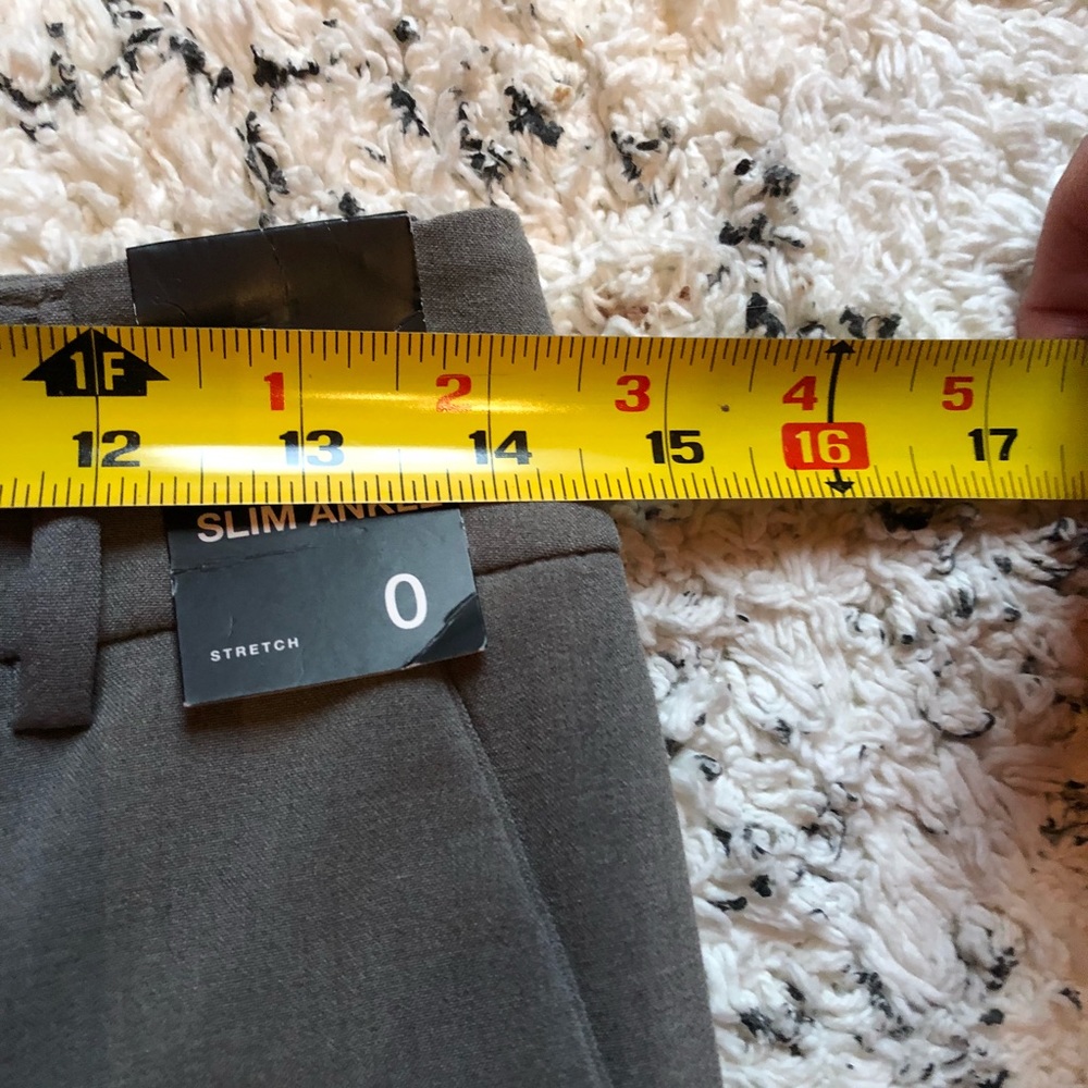 Grey pants - Picture 4 of 6